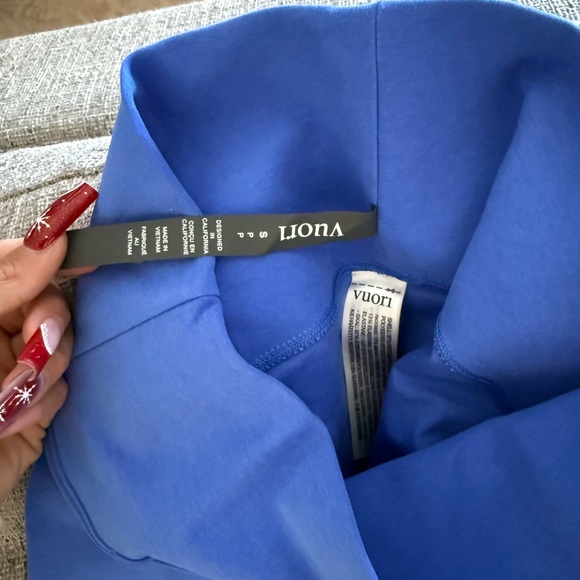 Vuori “Clean Elevation” Leggings - Picture 3 of 4